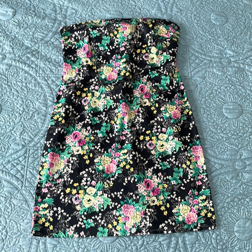 {Laundry By Shelli Segal} Floral Mini Dress